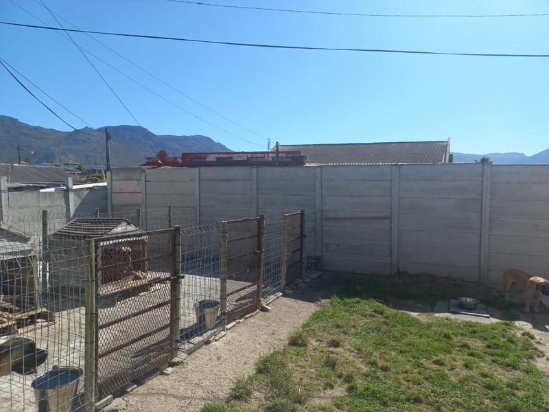 3 Bedroom Property for Sale in Steenberg Western Cape